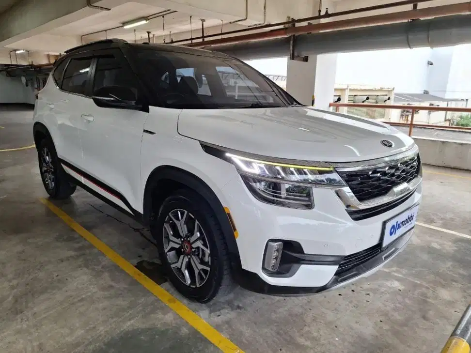 DP RENDAH Kia Seltos 1.4 EX Plus Bensin-AT 2020 9JV