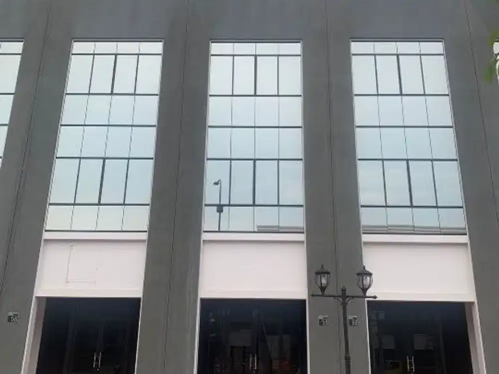 Disewakan ruko sedayu city 4 lantai di Kelapa Gading ,Jakarta Utara