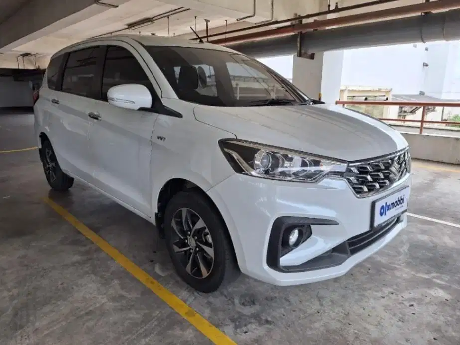 DP RENDAH Suzuki Ertiga 1.5 SS Hybrid-MT 2022 4YU