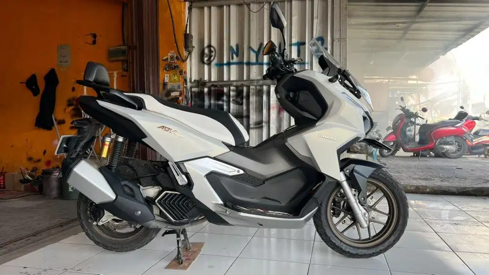 HONDA ADV 160 TIPE ABS KM 3rebu