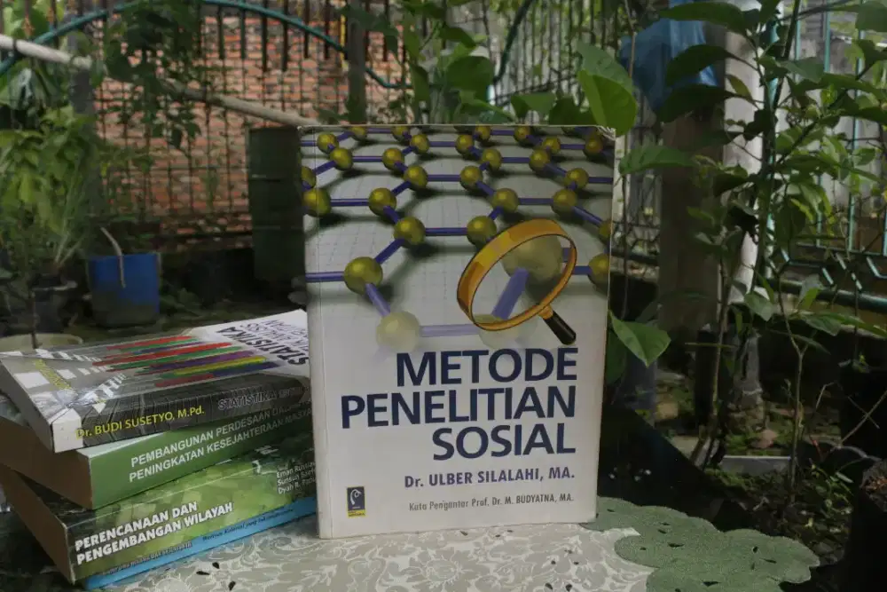 Buku Metode Penelitian Sosial