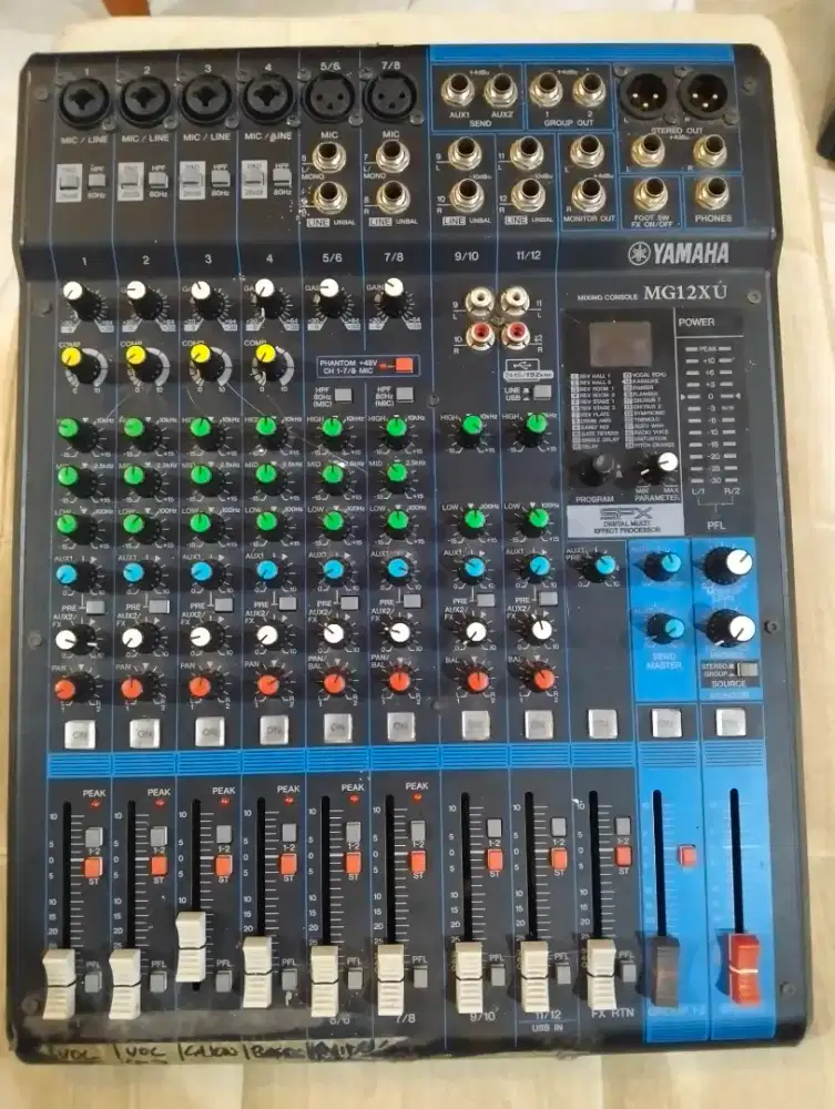 Dijual murah mixer YAMAHA