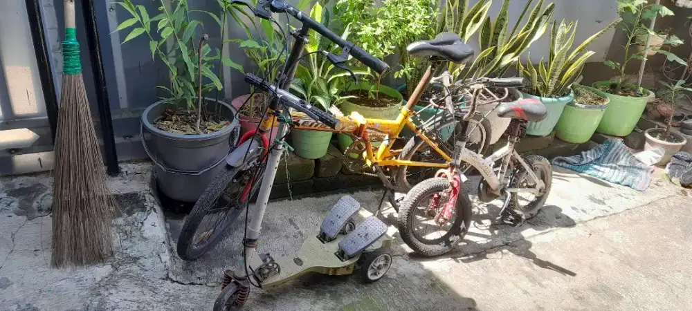 Jual borong sepeda lipat. Anak.otoped