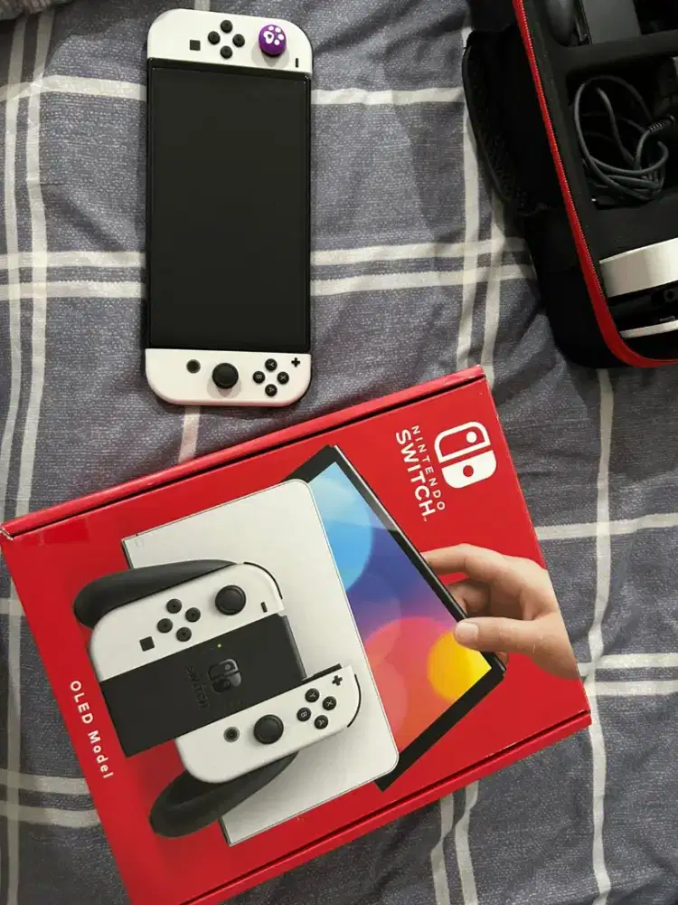 Nintendo Switch 1 Oled Model