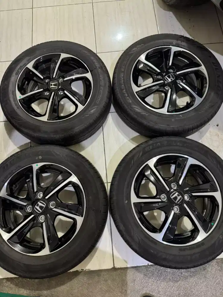 DIJUAL VELG DAN BAN BRIO E 2025