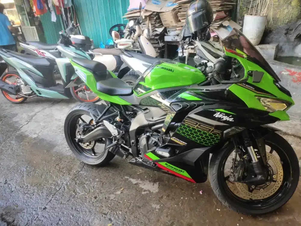 ZX25R QS ABS 2020