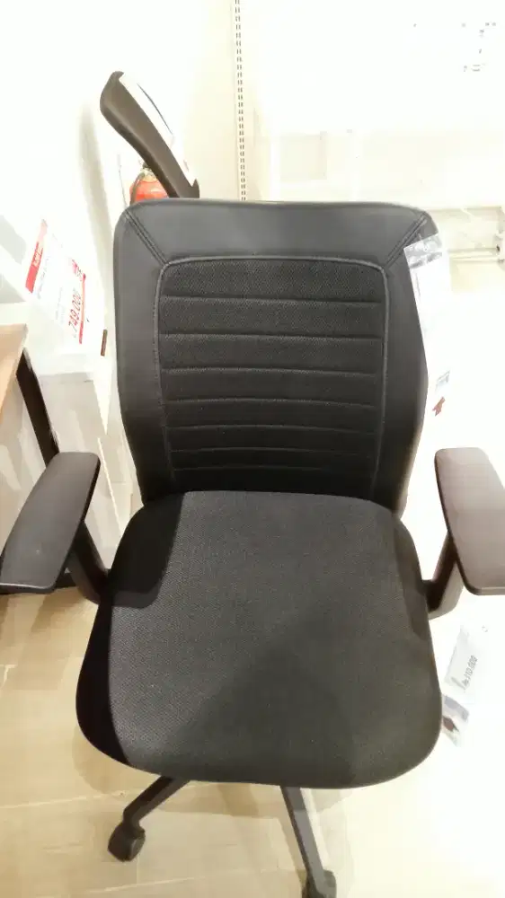 KURSI KERJA OC002 BK NITOEI JAPAN