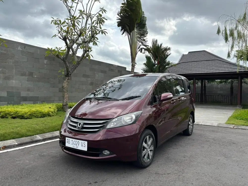 Honda Freed PSD matic th2010 Asli AB pajak panjang