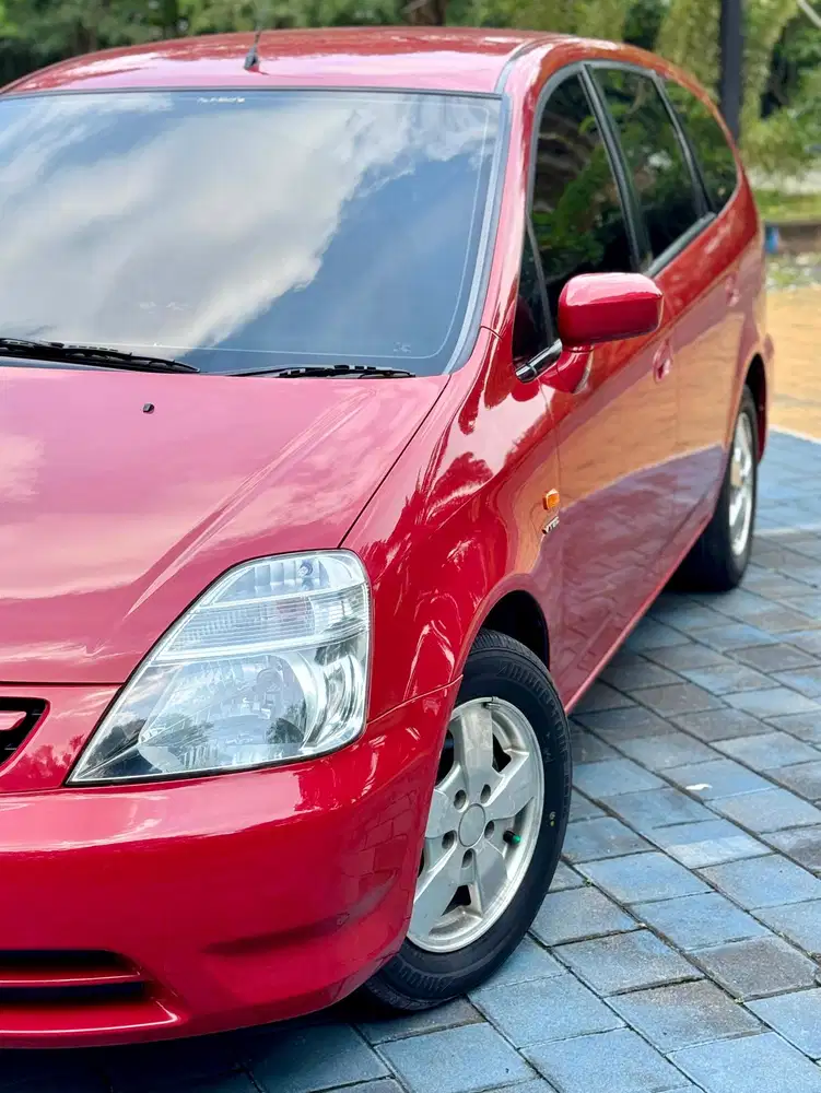 [RARE] HONDA STREAM 1.7 MT 2002