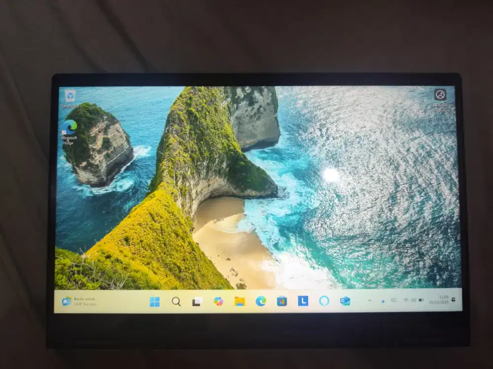 Lenovo Ideaped Flex 5,AMD Ryzen 3 5300U ram 4 gb SSD 256 gb.