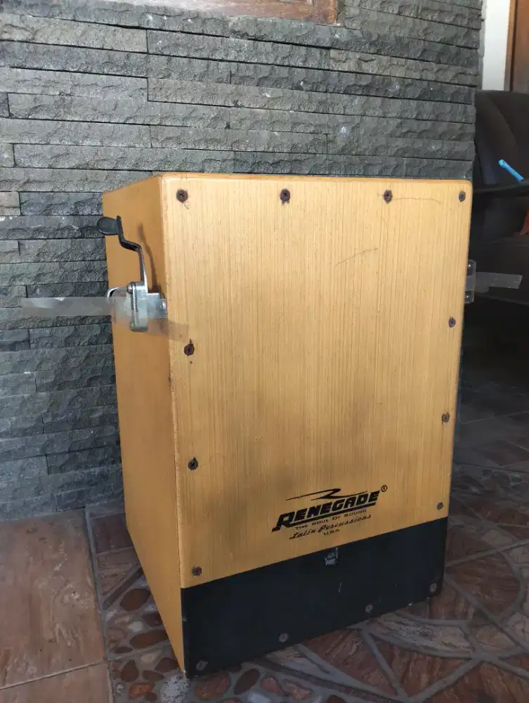 Dijual cepat cajon