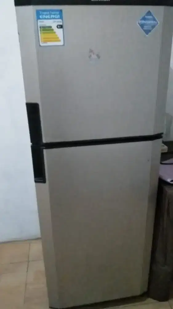 Kulkas Sanken 2 pintu