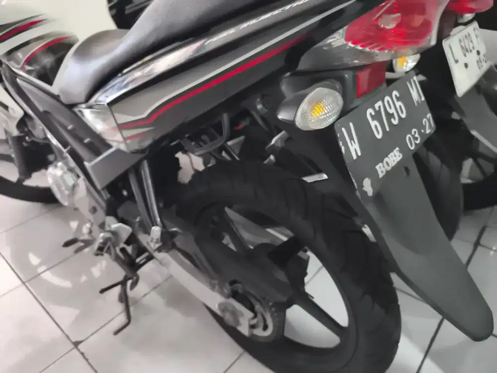 Yamaha vixion 2012 plat W
