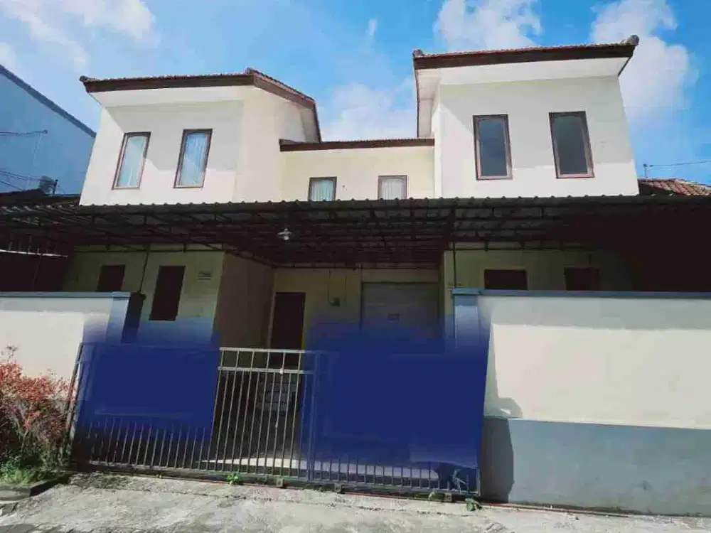 dijual rumah lantai 2 di taman mumbul dekat hotel plago nusa dua Kuta Selatan Badung Bali