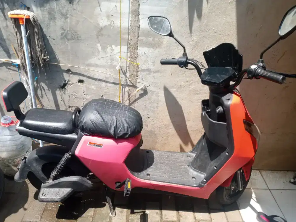 barang masi bagus batre oke minus sikring ga ngangkat sama pemakaian