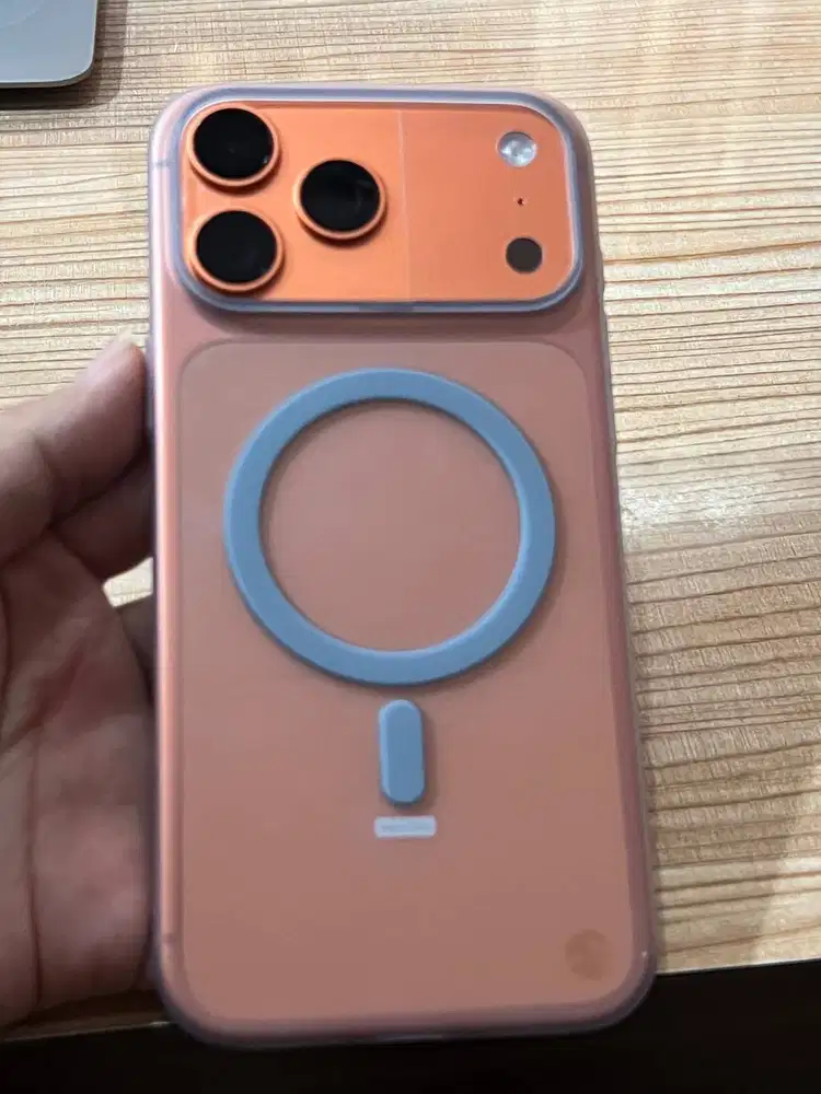 iPhone 17 Promax Cosmic Orange 256gb