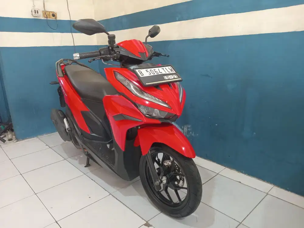 (1) di jual honda vario 125 cc 2022 gen 2 surat lengkap