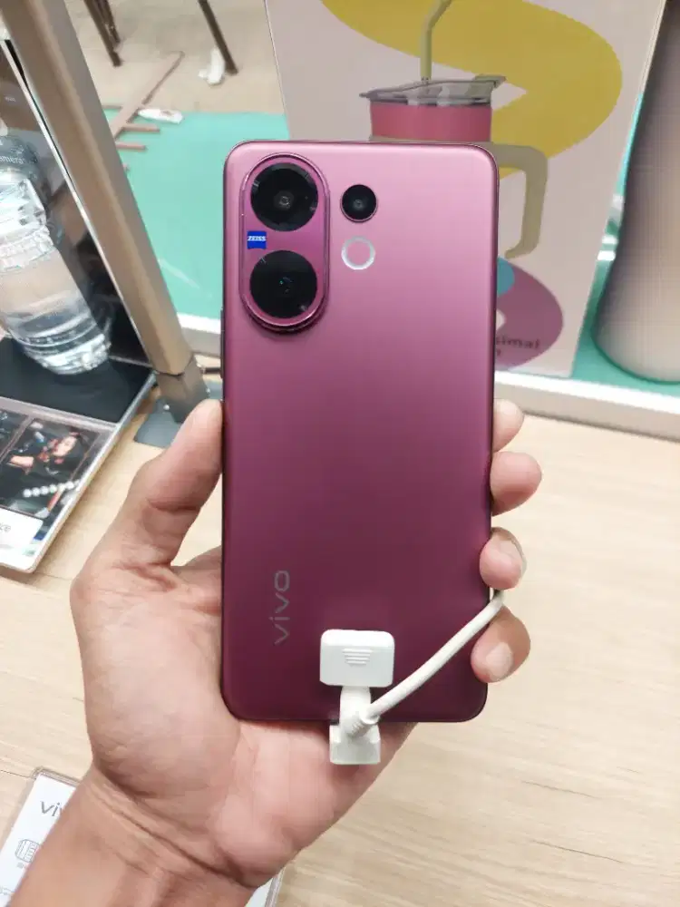 VIVO V60 5G 8GB + 8GB / 256GB