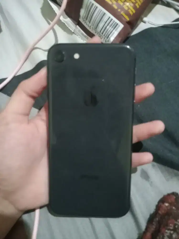 iphone 8 bekas (BACA DESKRIPSI)