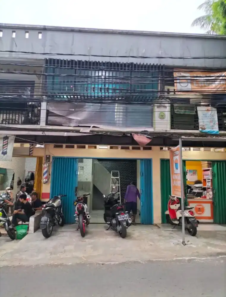 Dikontrakan Ruko strategis