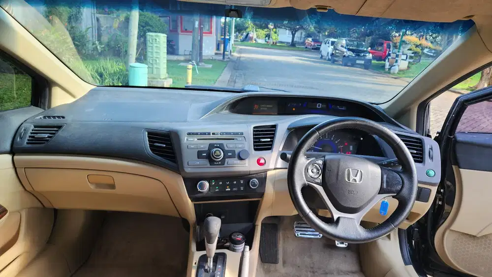 Honda Civic 2013 Bensin