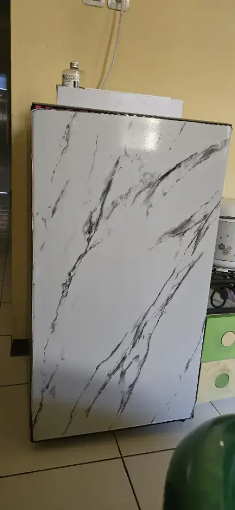 Lemar Es Kulkas Sharp 1 Pintu