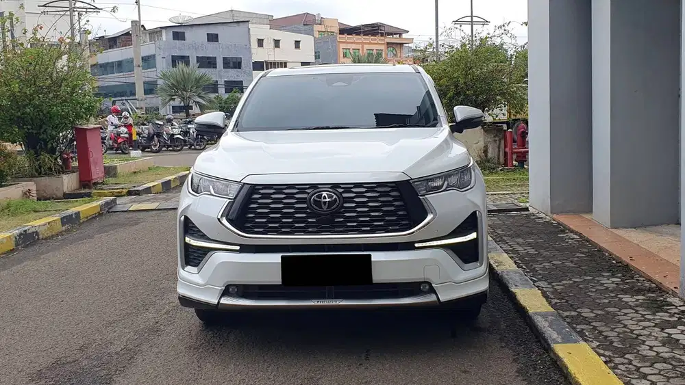 Toyota Kijang Innova Zenix Q Hybrid 2.0 Modelista TSS Panoramic 2025