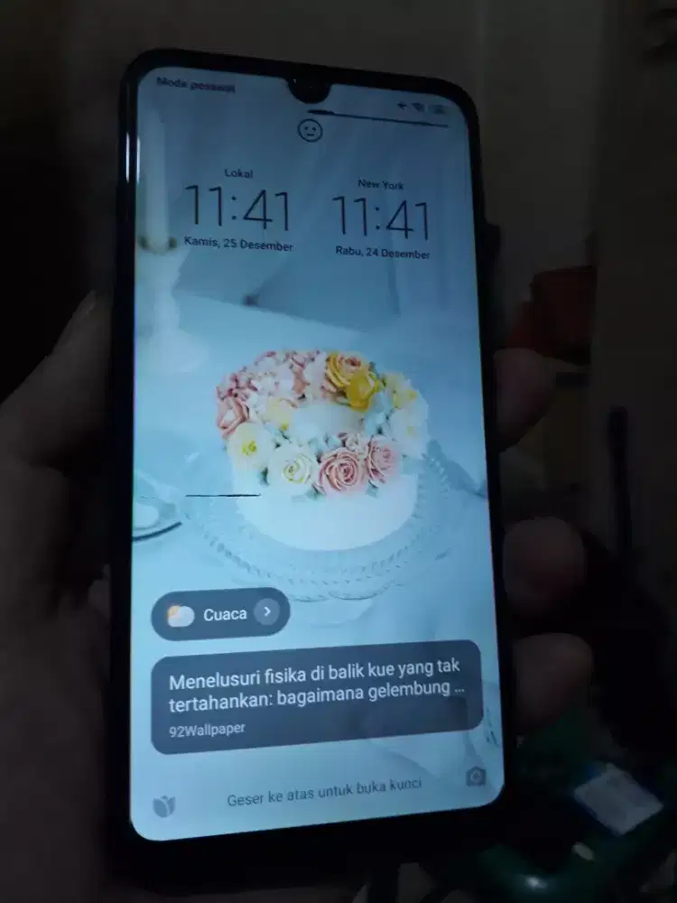 Xiaomi Redmi 7 warna hitam