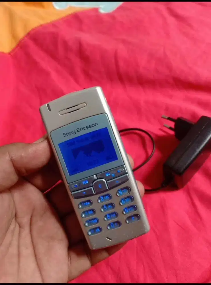 Sony ericson t105