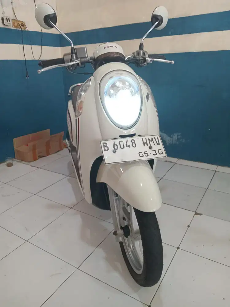 DI JUAL honda scoopy fi 2015 siap pakai