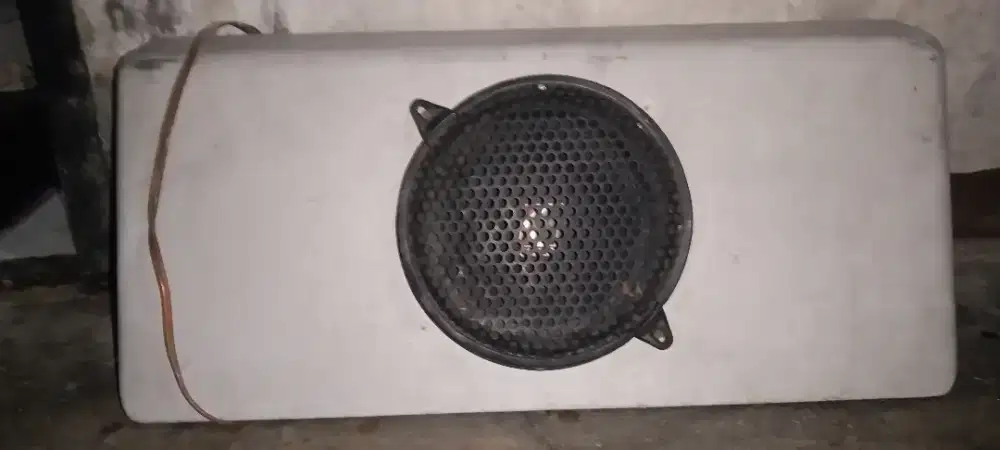 Di jual borongan audio mobil subwoofer Twitter dan 2 unit power ny