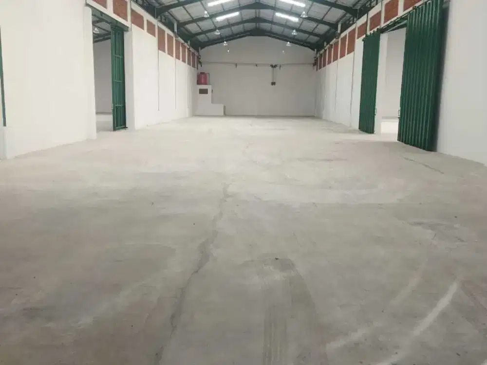 Disewakan gudang akr kapuk raya 750 m2