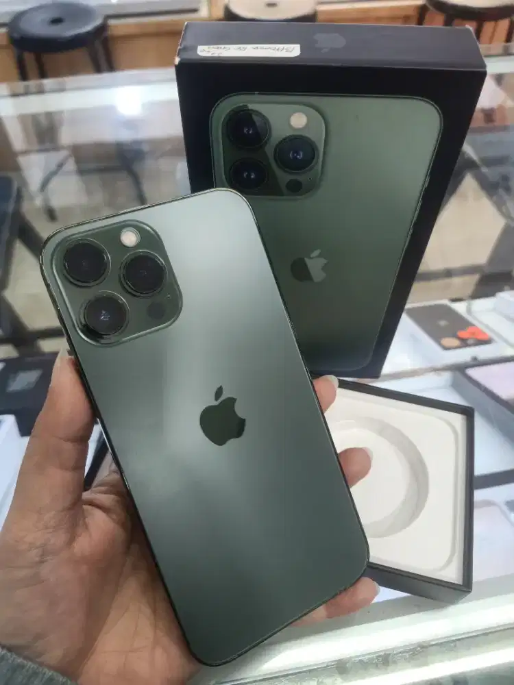 Second IPhone 13Pro Max 128GB Green Ex Garansi Resmi Mulussss