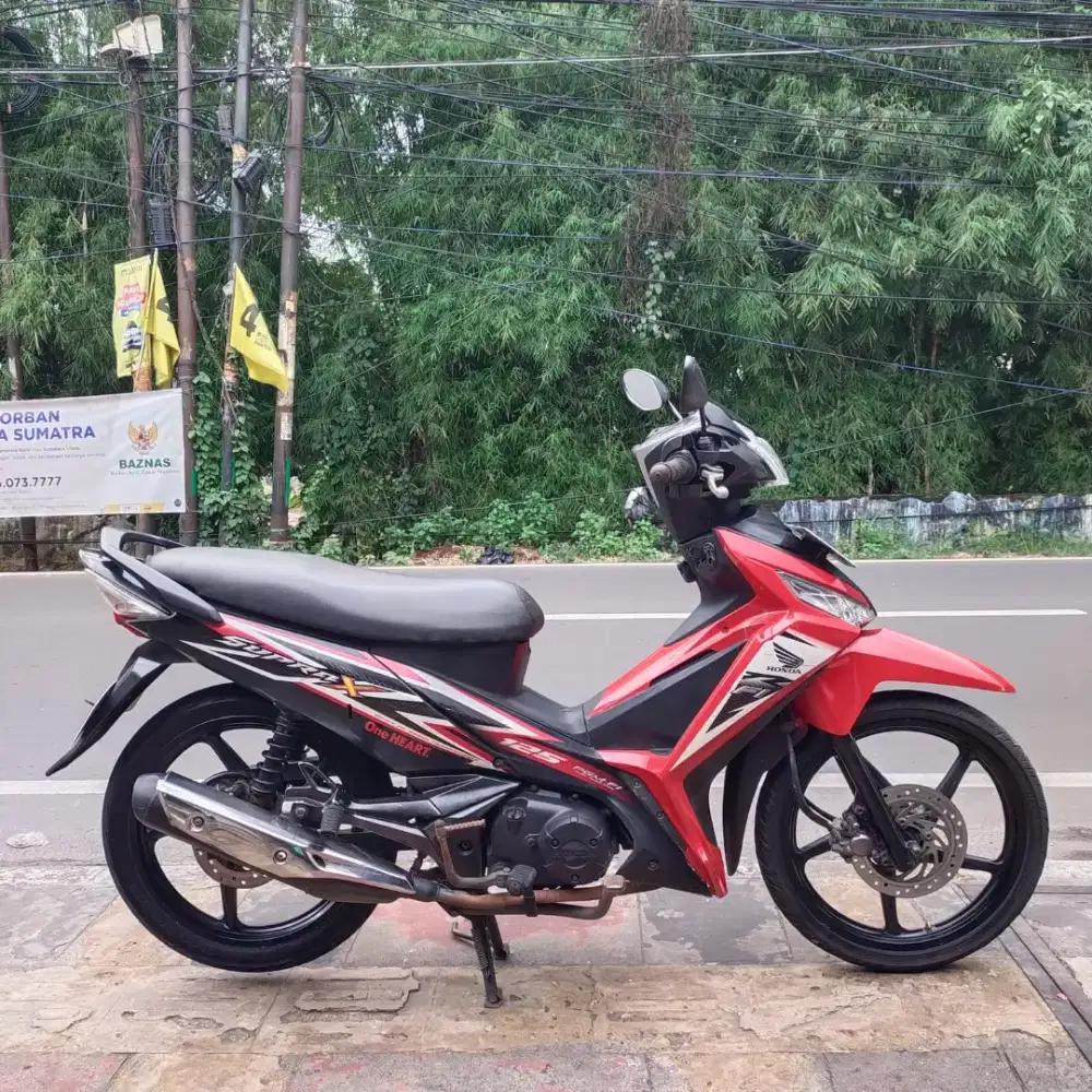 Honda Supra x double dist 2015 Orisinil Bagus lengkap Mesin Cakep