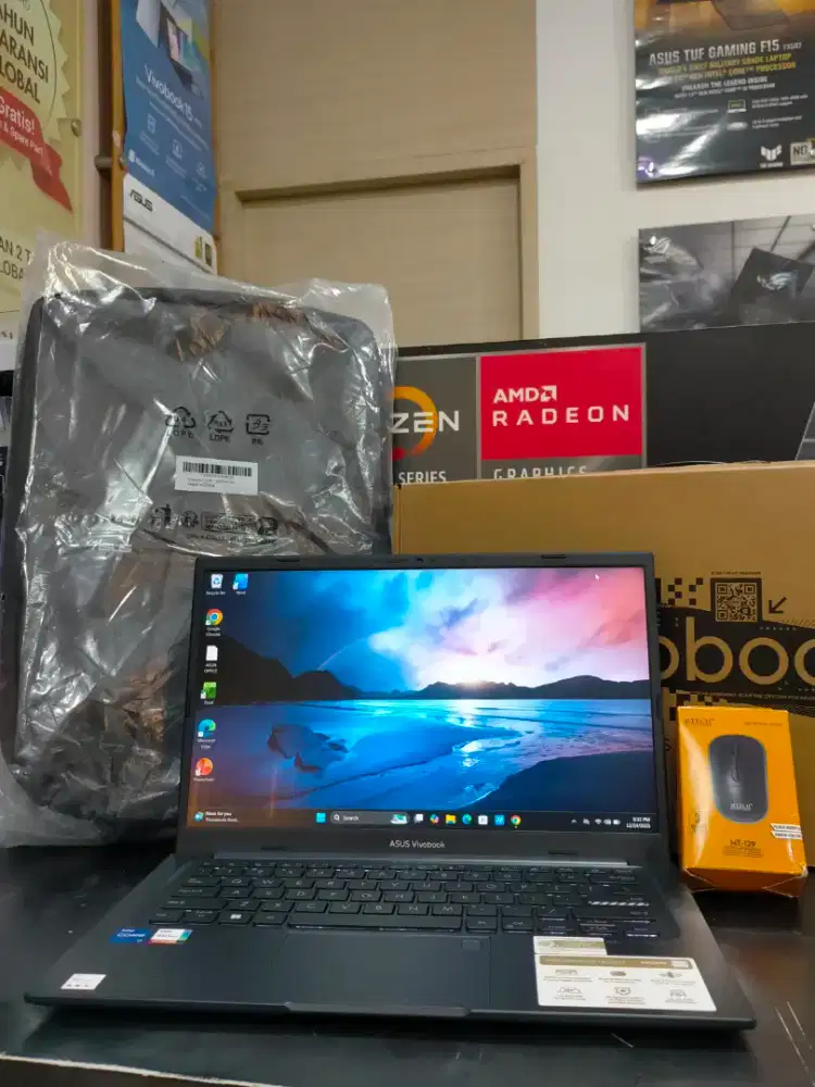 Laptop asus vivobook A1404VA