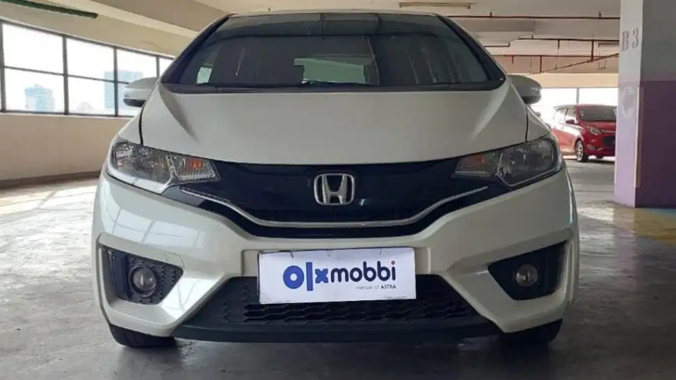 TDP 8,JT Honda Jazz 1.5 S Bensin-AT Silver 2016