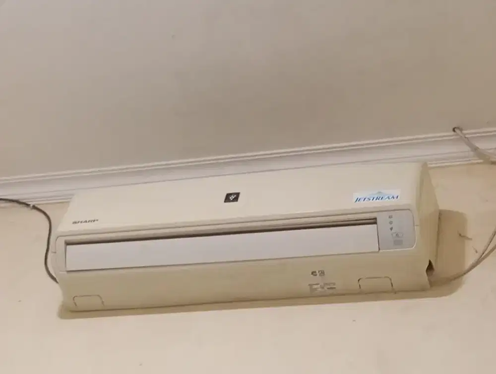 AC sharp 1/2 pk indor outdoor