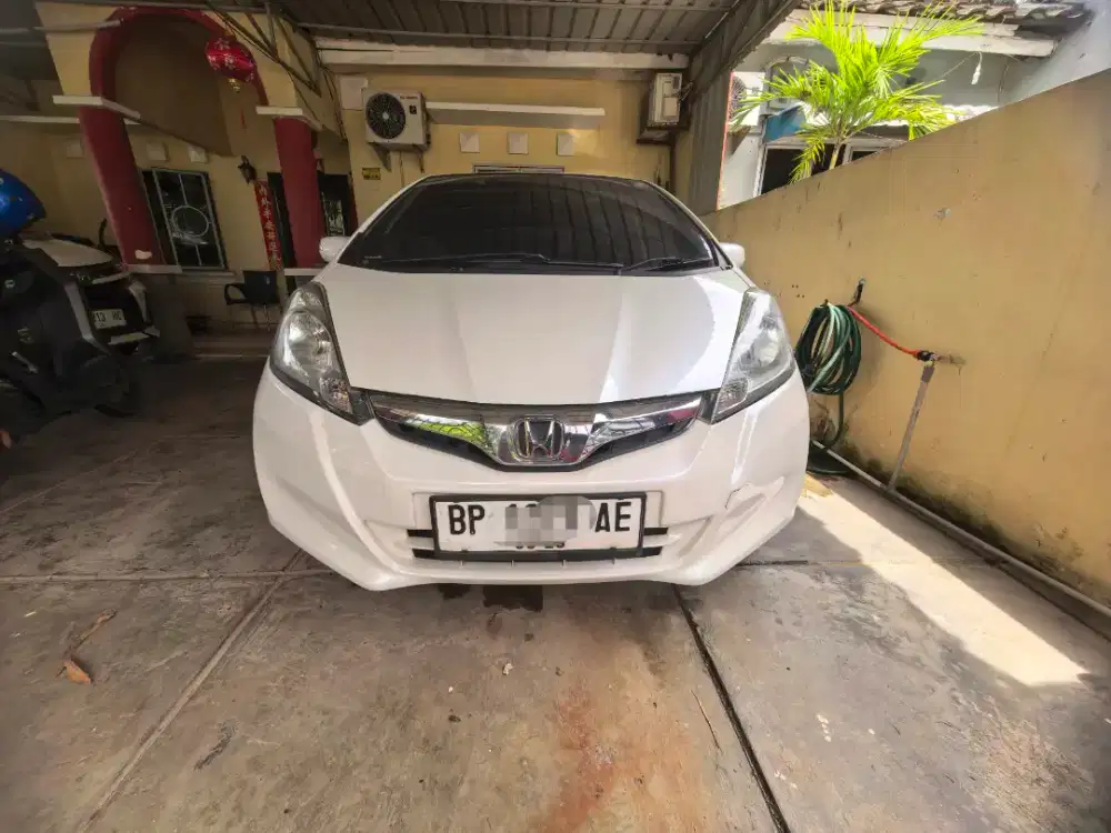 Honda jazz 1.5 matic 2013 dp 0%