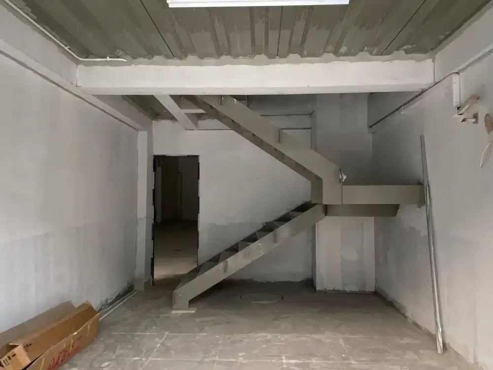 Disewakan gudang starhub bandara