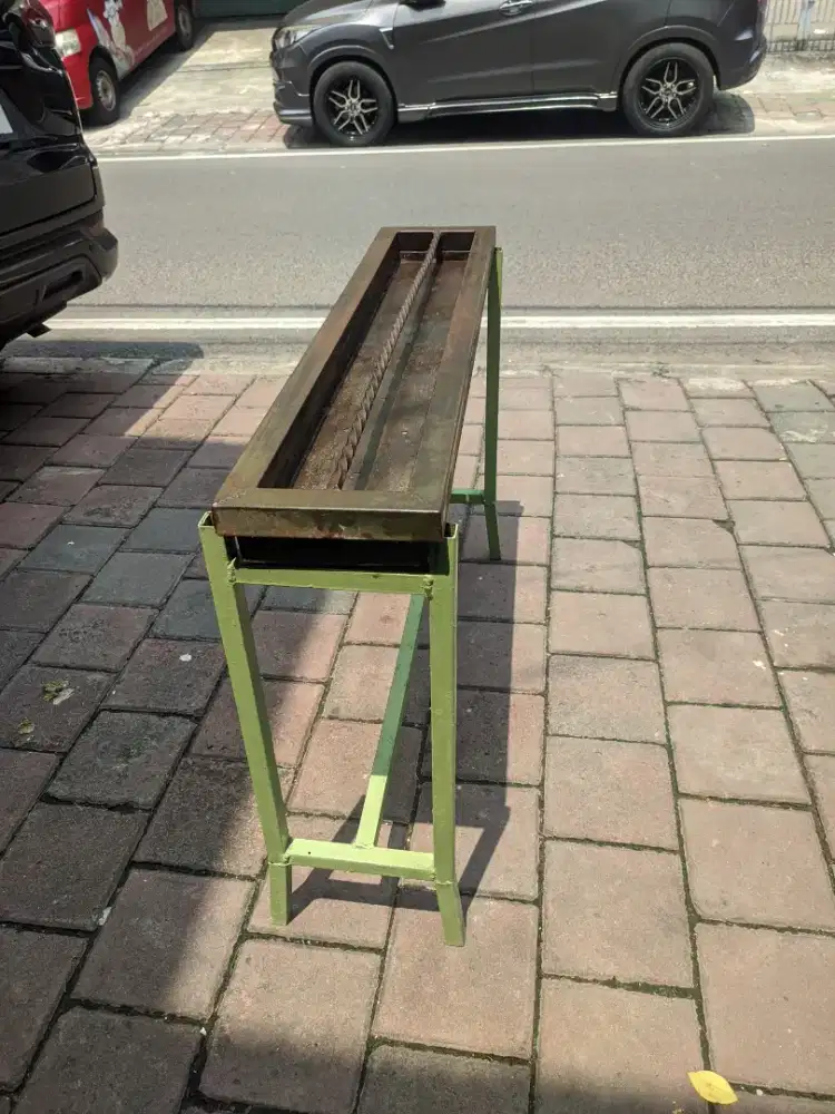 Bakaran panggangan sate