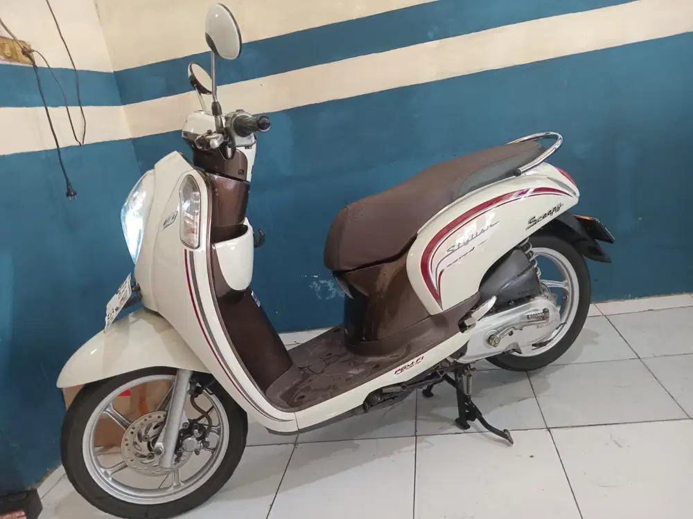 Di jual honda scoopy 2015 surat lengkap