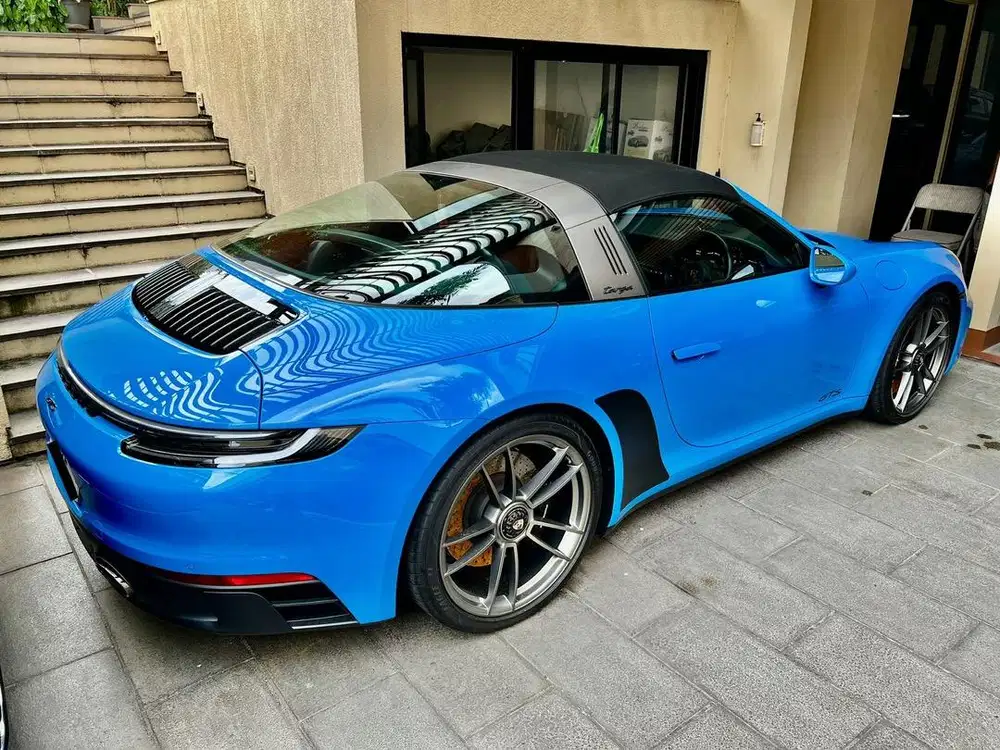 PORSCHE 911 TARGA 4 GTS ( 992.1 )