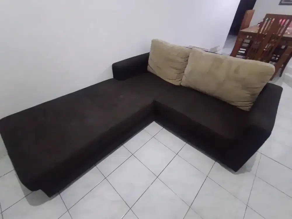 SOFA RUANG TAMU HITAM BLUDRU