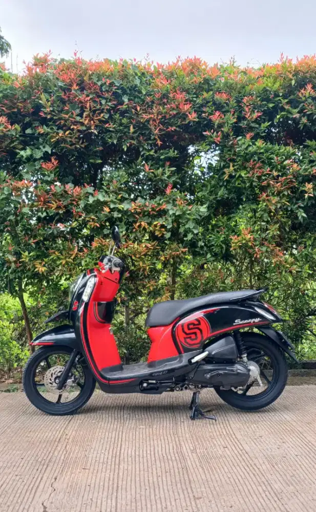 GRESS Honda Scoopy tahun 2014 Siap Pakai