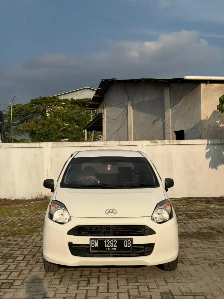 Daihatsu Ayla 1.0 Manual 2015