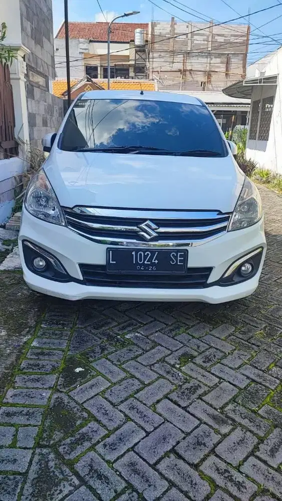 (Low KM) Ertiga GX Matic 2016 Putih AT Metik GL Manual MT Mobilio 2015