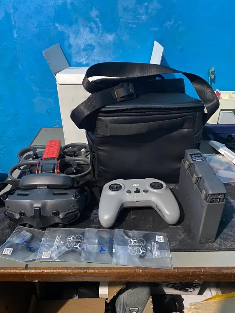 DJI Avata 2 Combo 3 battery dan remote rc3