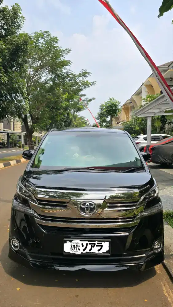 Toyota Vellfire 2015