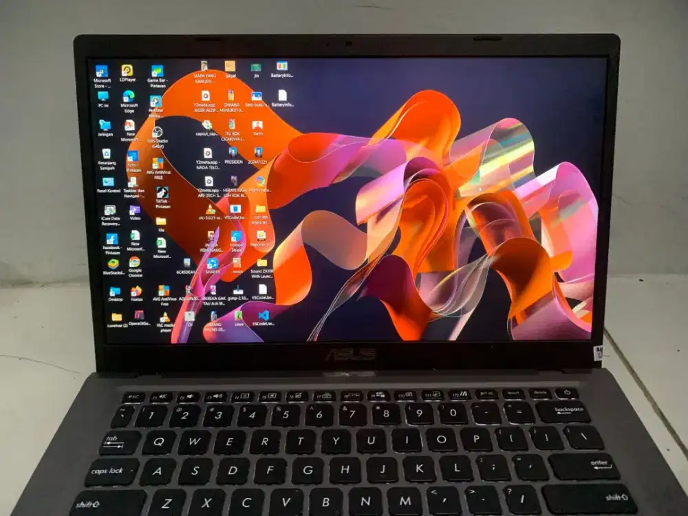 Laptop Asus Vivo book x415ea