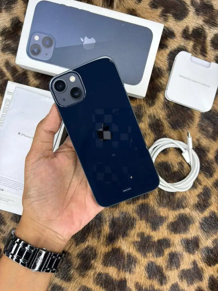 iPhone 13 128GB BH100 Resmi (Midnight)